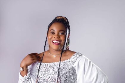 Amaka Ochade Biography, Music and Carrier